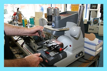 Key Cutting Machine