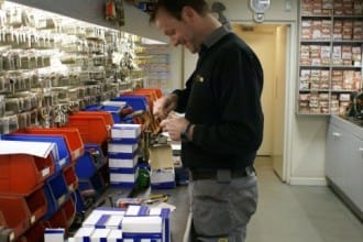 Key Cutting instore